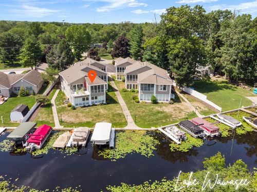 apt-12-510 S Harkless Dr, Syracuse, IN, 46567-2016 | Card Image