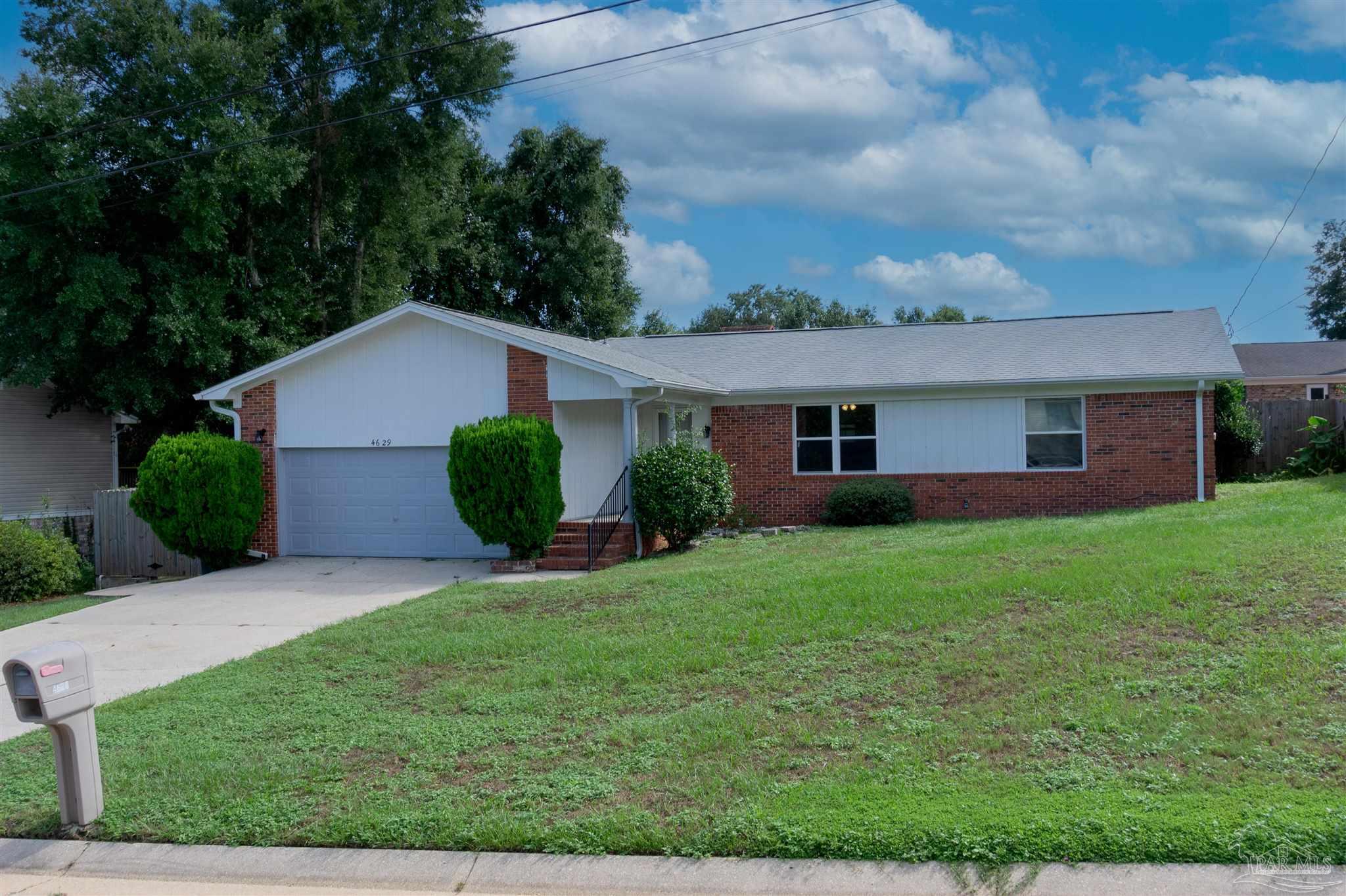 Tradewinds Cir, Pensacola, FL 32514