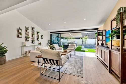 3262 Ruth Elaine Dr, Rossmoor, CA, 90720-3037 | Card Image