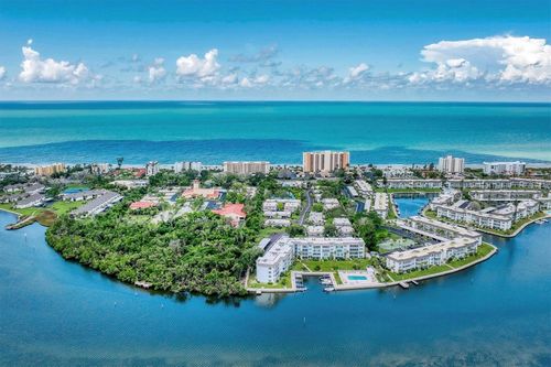 101-605 Sutton Pl, Longboat Key, FL, 34228-2312 | Card Image