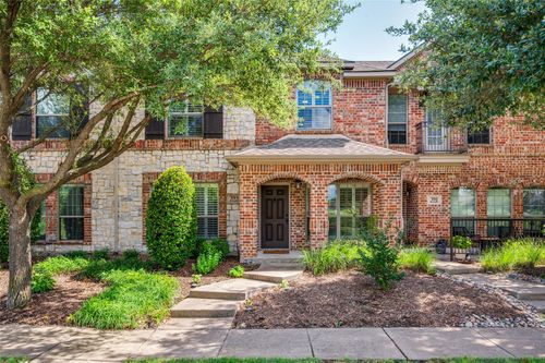 393 Bluebird Ln, Fairview, TX, 75069-1518 | Card Image