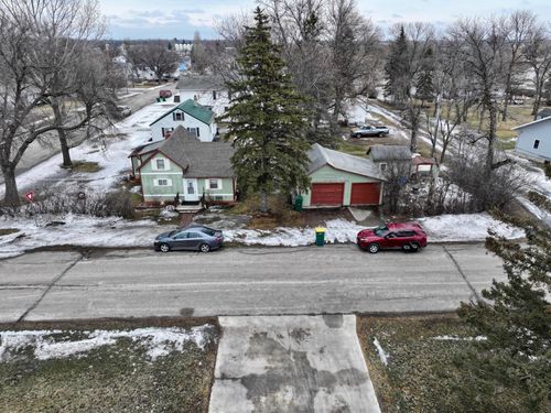 803 Fargo Ave, Portland, ND, 58274-4201 | Card Image