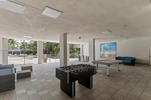 apt-418-19380 Collins Ave, Sunny Isles Beach, FL, 33160-2462 | Card Image