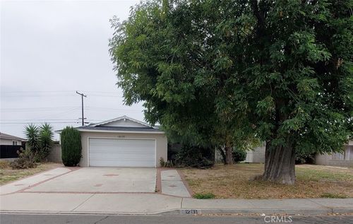 12131 Sungrove St, Garden Grove, CA, 92840-4255 | Card Image