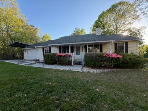 95 Indian Pointe Dr, Hardy, VA, 24101-2647 | Card Image