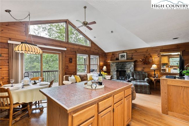 289 Grandview Dr, House other with 3 bedrooms, 2 bathrooms and null parking in Seven Devils NC | Image 10