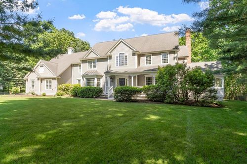 24 Thornberry Ln, Sudbury, MA, 01776-1565 | Card Image