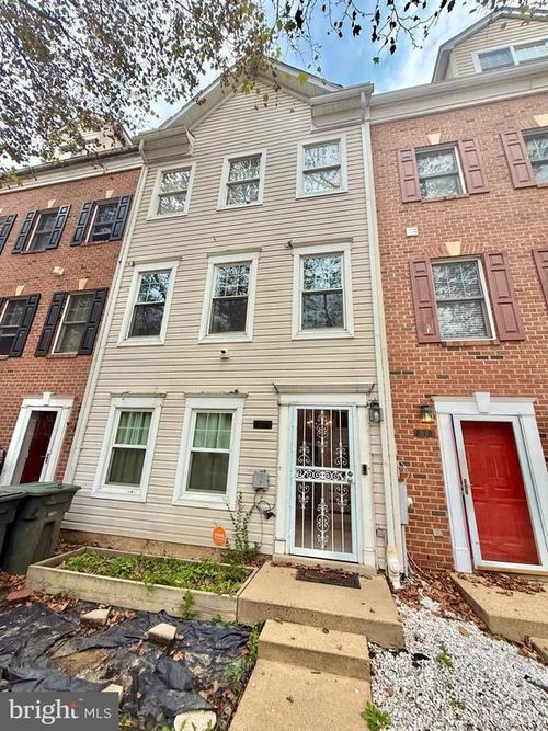 836 Hr Dr Se, WASHINGTON, DC, 20032-6012 | Card Image