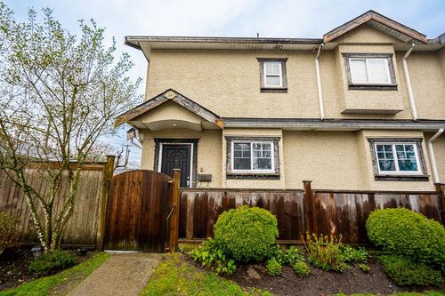 2849 Lakewood Drive, Vancouver, BC, V5N5P8 | Card Image