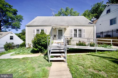 5424 Varnum St, BLADENSBURG, MD, 20710-1567 | Card Image