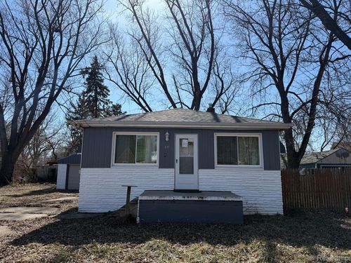 839 Barrie Ave, Flint, MI, 48507-1662 | Card Image