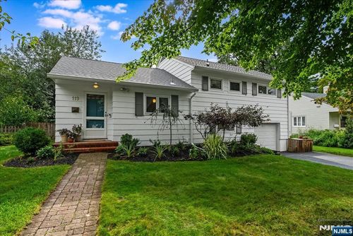 119 Squire Hill Road, Montclair, NJ, 07043 | Card Image