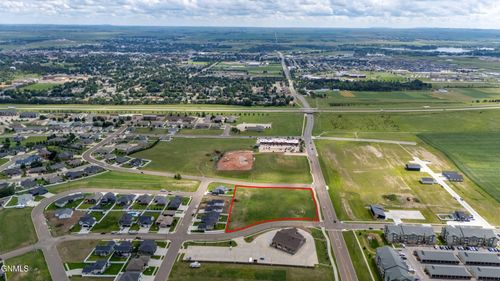 0000 State Ave, Dickinson, ND, 58601 | Card Image