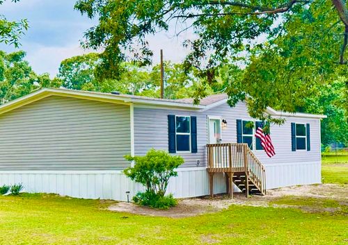 220 Green St, Santee, SC, 29142-8831 | Card Image