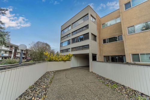 306-8291 Park Rd, Richmond, BC, V6Y1T3 | Card Image