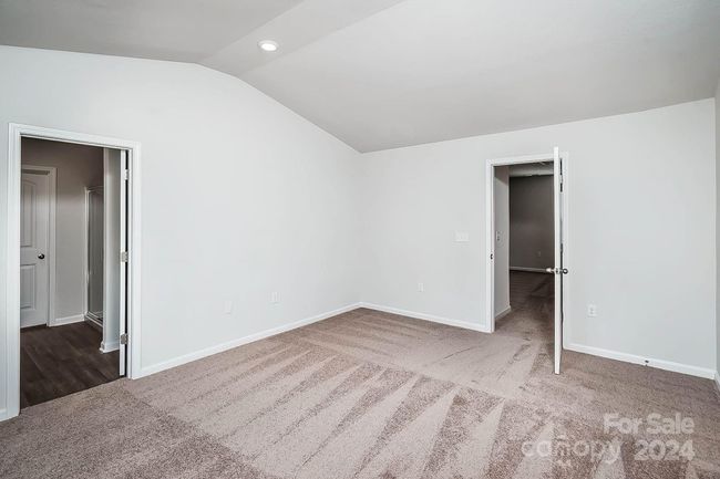 8017 Moose Creek Dr, House other with 4 bedrooms, 3 bathrooms and null parking in Charlotte NC | Image 6