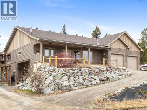 1601 Dogwood St, Whitehorse, YT, Y1A3Z9 | Card Image