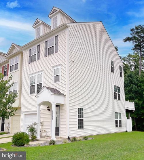 44305 Ocelot Way, California, MD, 20619-7116 | Card Image
