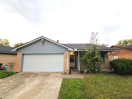 10906 Maple Rock Dr, Humble, TX, 77396-2470 | Card Image