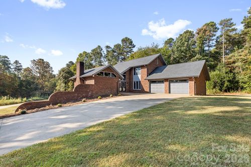 1653 Dudley Shoals Rd, Granite Falls, NC, 28630-8430 | Card Image