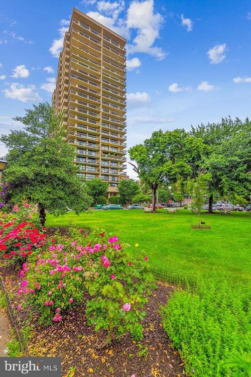 604-400 Madison St, ALEXANDRIA, VA, 22314-1744 | Card Image