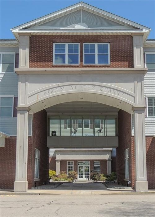220-114 Granite St, Westerly, RI, 02891-2490 | Card Image