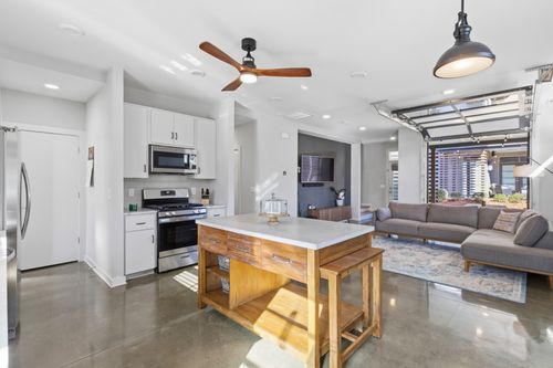 2508 Colbert Dr, Nashville, TN, 37206-1051 | Card Image