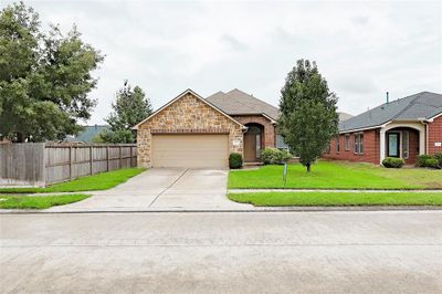 18411 Madisons Crossing Lane, House other with 3 bedrooms, 2 bathrooms and null parking in Tomball TX | Image 1