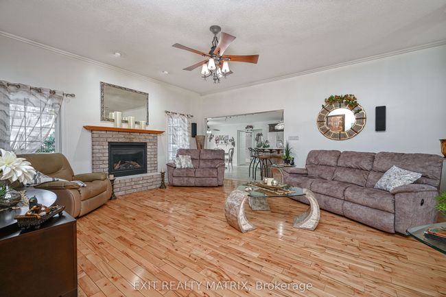 2573 Mitchell St, House other with 4 bedrooms, 4 bathrooms and 15 parking in Metcalfe ON | Image 6