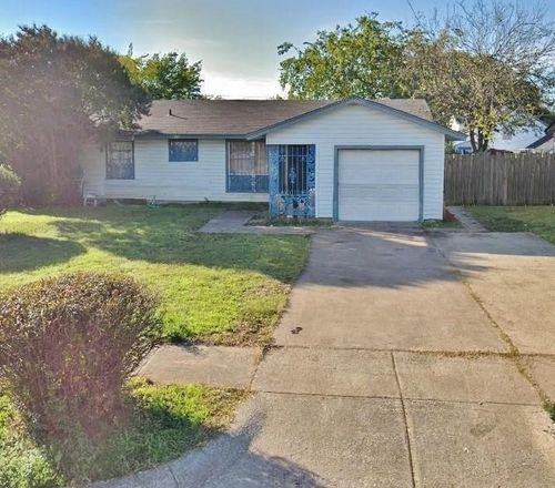 8336 Bunche Dr, Dallas, TX, 75243-1804 | Card Image