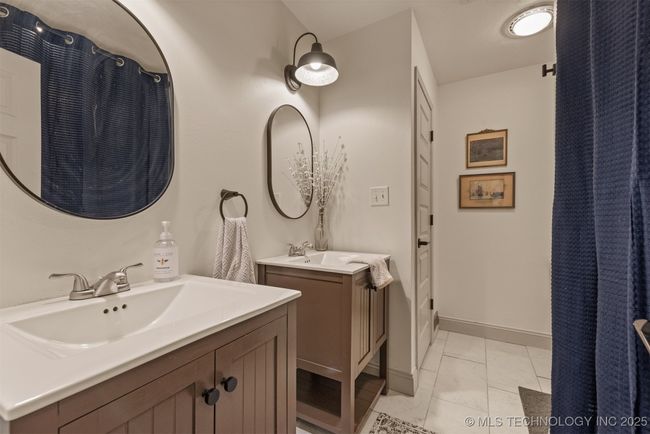 25979 E 58 Th St S, House other with 4 bedrooms, 4 bathrooms and null parking in Broken Arrow OK | Image 29