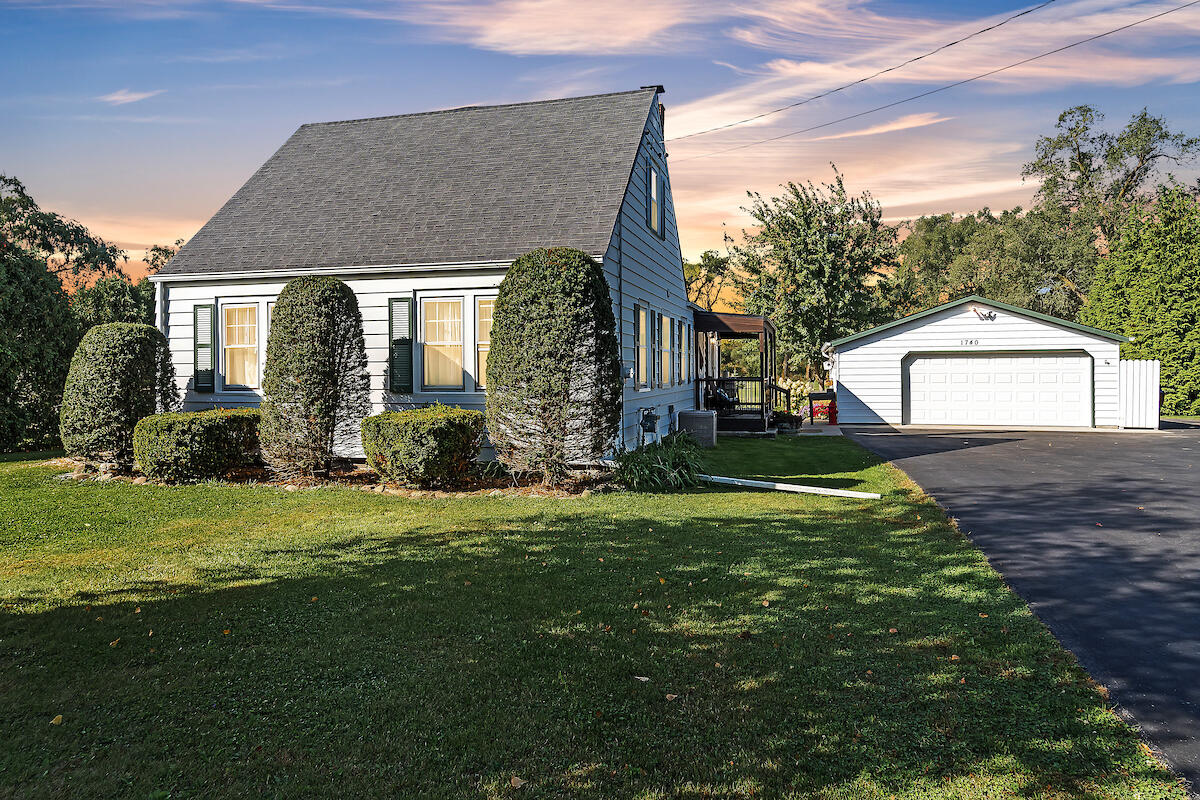 41st Ave, Kenosha, WI 53144