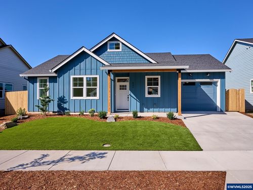 645 Parker Lp, Silverton, OR, 97381 | Card Image