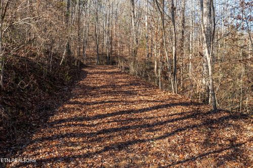 636 Butler Mill Rd, Maryville, TN, 37803-3315 | Card Image