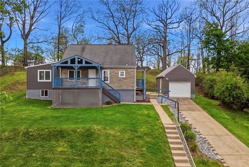 8967 Elm St, Allison Park, PA, 15101-2720 | Card Image