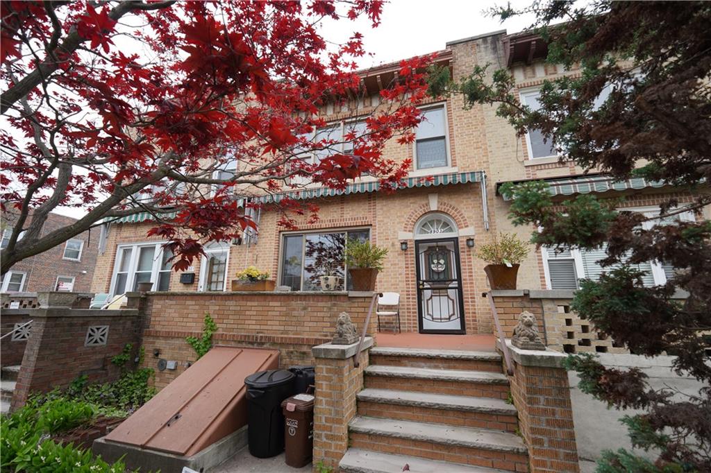 Ridge Blvd, Brooklyn, NY 11209