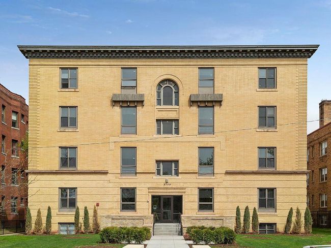 APT-304 - 2109 Blaisdell Ave, Condo with 2 bedrooms, 1 bathrooms and null parking in Minneapolis MN | Image 8