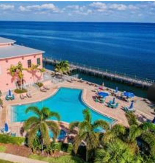 c-5121 Coquina Key Dr Se, ST PETERSBURG, FL, 33705-6327 | Card Image