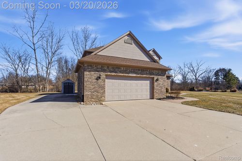 35950 Tamarack Ct, New Baltimore, MI, 48047-6501 | Card Image