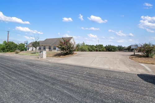 103 Thousand Oaks Blvd, Georgetown, TX, 78628-8757 | Card Image