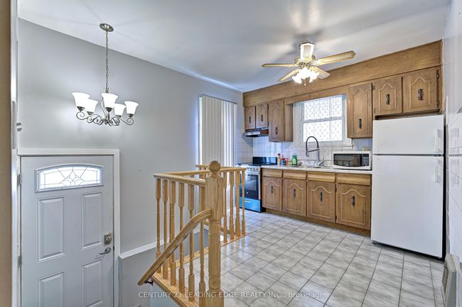 793 Tate Ave, House other with 2 bedrooms, 2 bathrooms and 6 parking in Hamilton ON | Image 14