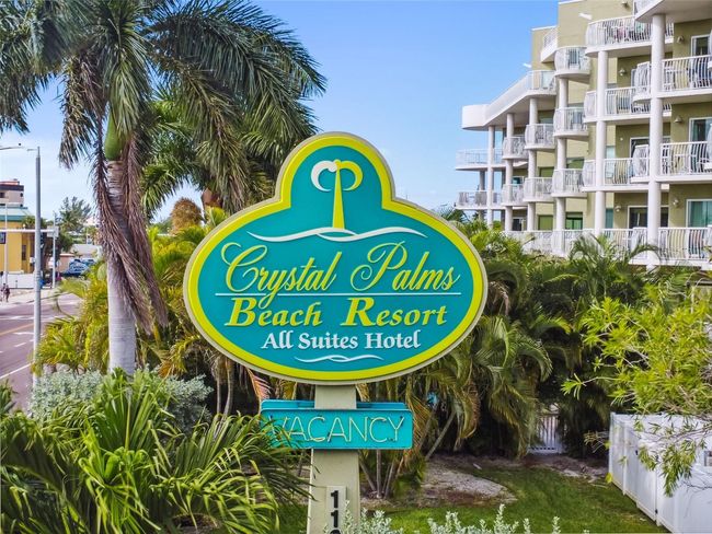 404 - 11605 Gulf Blvd, Condo with 2 bedrooms, 2 bathrooms and null parking in TREASURE ISLAND FL | Image 29