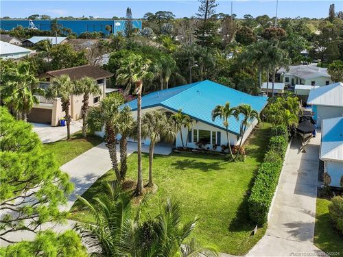 4590 Se Glenridge Trl, Stuart, FL, 34997-6991 | Card Image