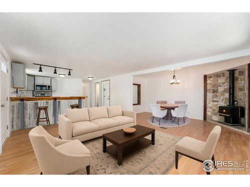 2000 Moselle St, Denver, CO, 80260-6706 | Card Image