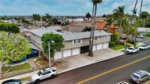 508 Huntington St, Huntington Beach, CA, 92648-4954 | Card Image