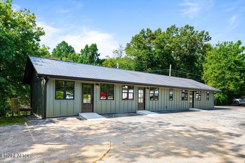 2-1320 Jacksboro Pike, LaFollette, TN, 37766 | Card Image
