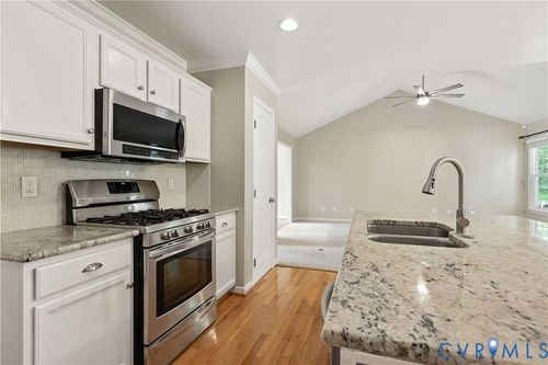 16007 Hampton Summit Dr, Chesterfield, VA, 23832-1954 | Card Image