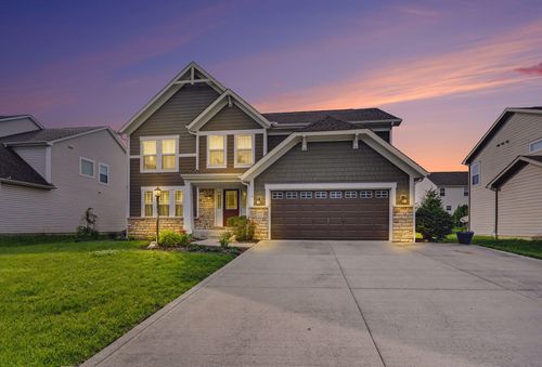 121 Robinette St, Pickerington, OH, 43147-7831 | Card Image
