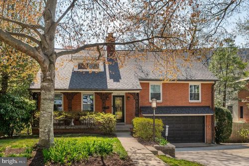 5523 Uppingham St, CHEVY CHASE, MD, 20815-5507 | Card Image