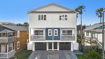 1308 1st Street S, Townhouse with 3 bedrooms, 2 bathrooms and null parking in Jacksonville Beach FL | Image 1